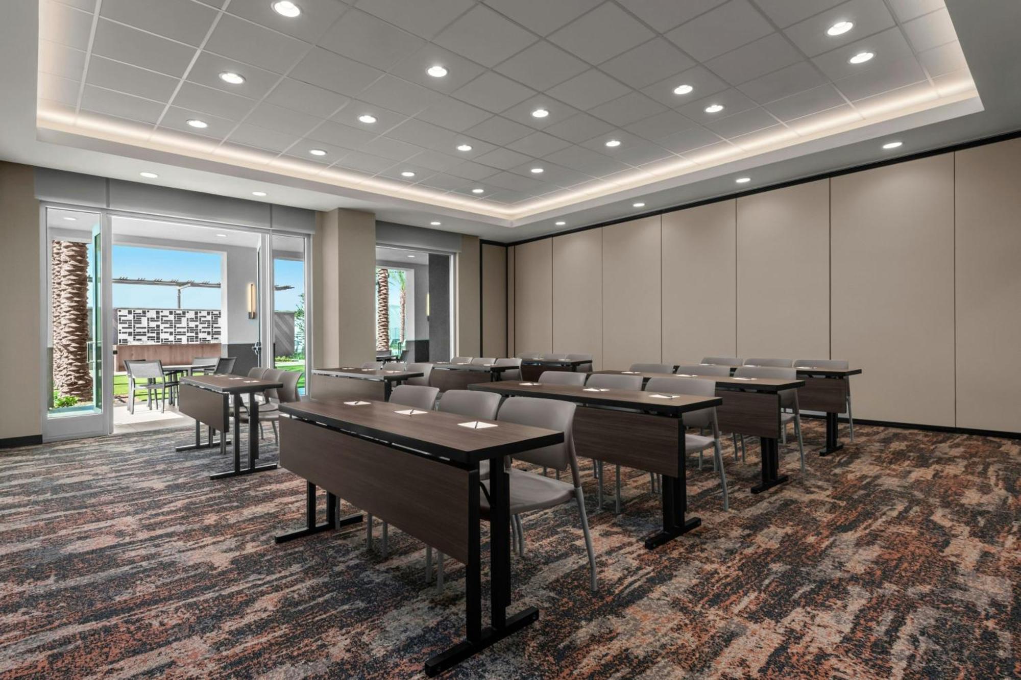 Springhill Suites By Marriott Chula Vista Eastlake Exterior photo
