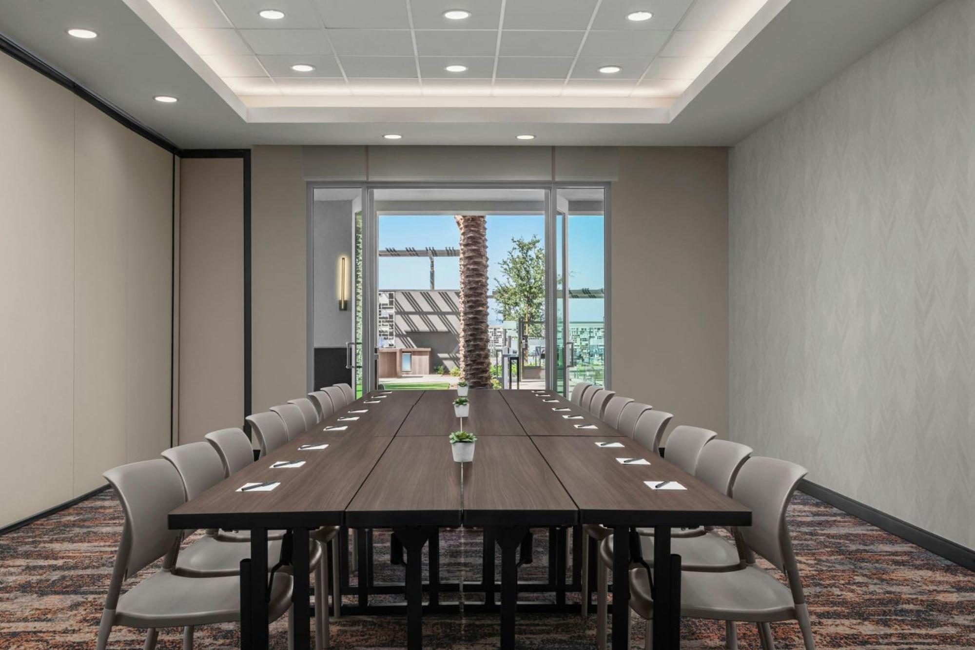 Springhill Suites By Marriott Chula Vista Eastlake Exterior photo